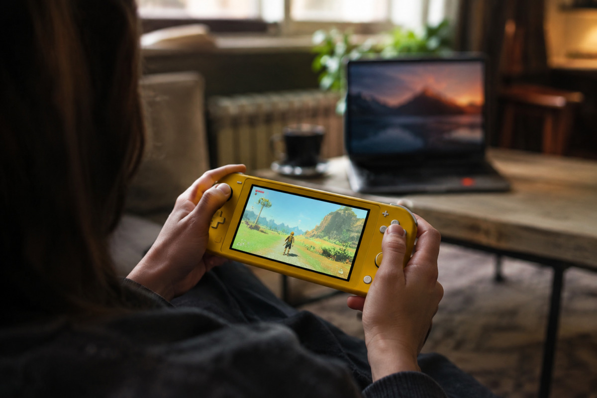 Le "moins cher" dépend aussi du prix des jeux, et le PC portable change la donne Le "moins cher" dépend aussi du prix des jeux, et le PC portable change la donne